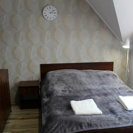 Апартаменты Gorczanski Dworek Karczma Poreba Wielka (Limanowa)